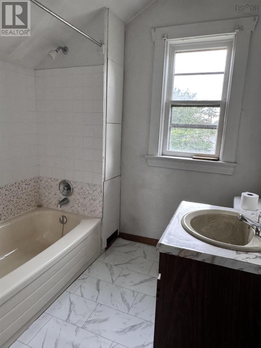 Property 22 of 36 of 29 Rockdale Avenue