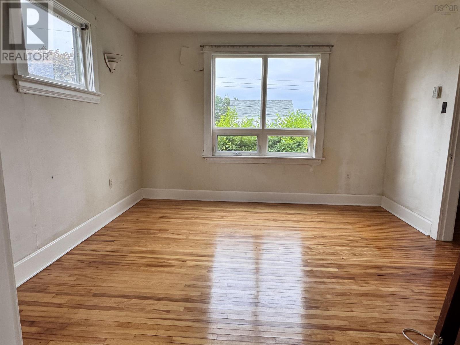 Property 5 of 36 of 29 Rockdale Avenue