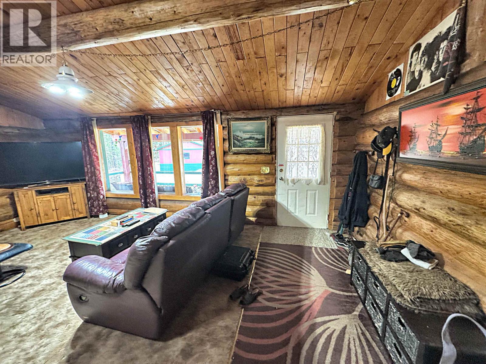 6265 HORSE LAKE ROAD - 6