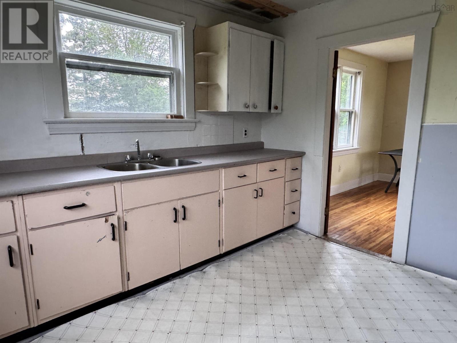 29 Rockdale Avenue - 8