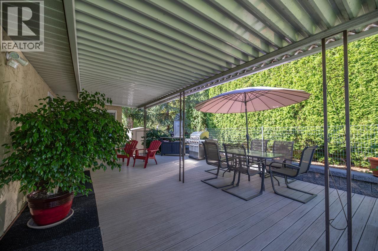 12612 REYNOLDS Avenue, Summerland