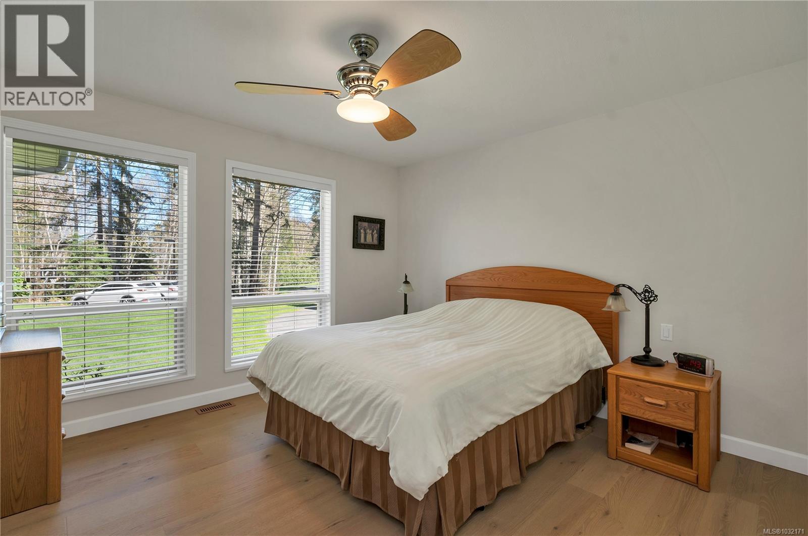 670 HOMEWOOD RD - 29