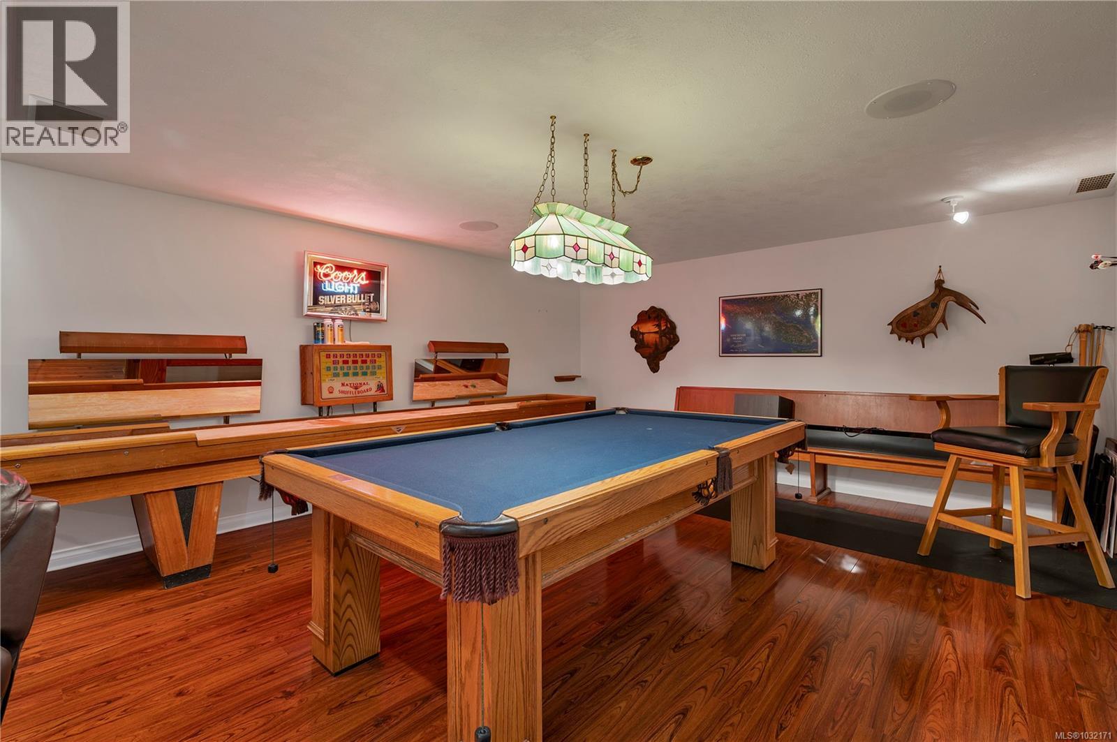 670 HOMEWOOD RD - 37