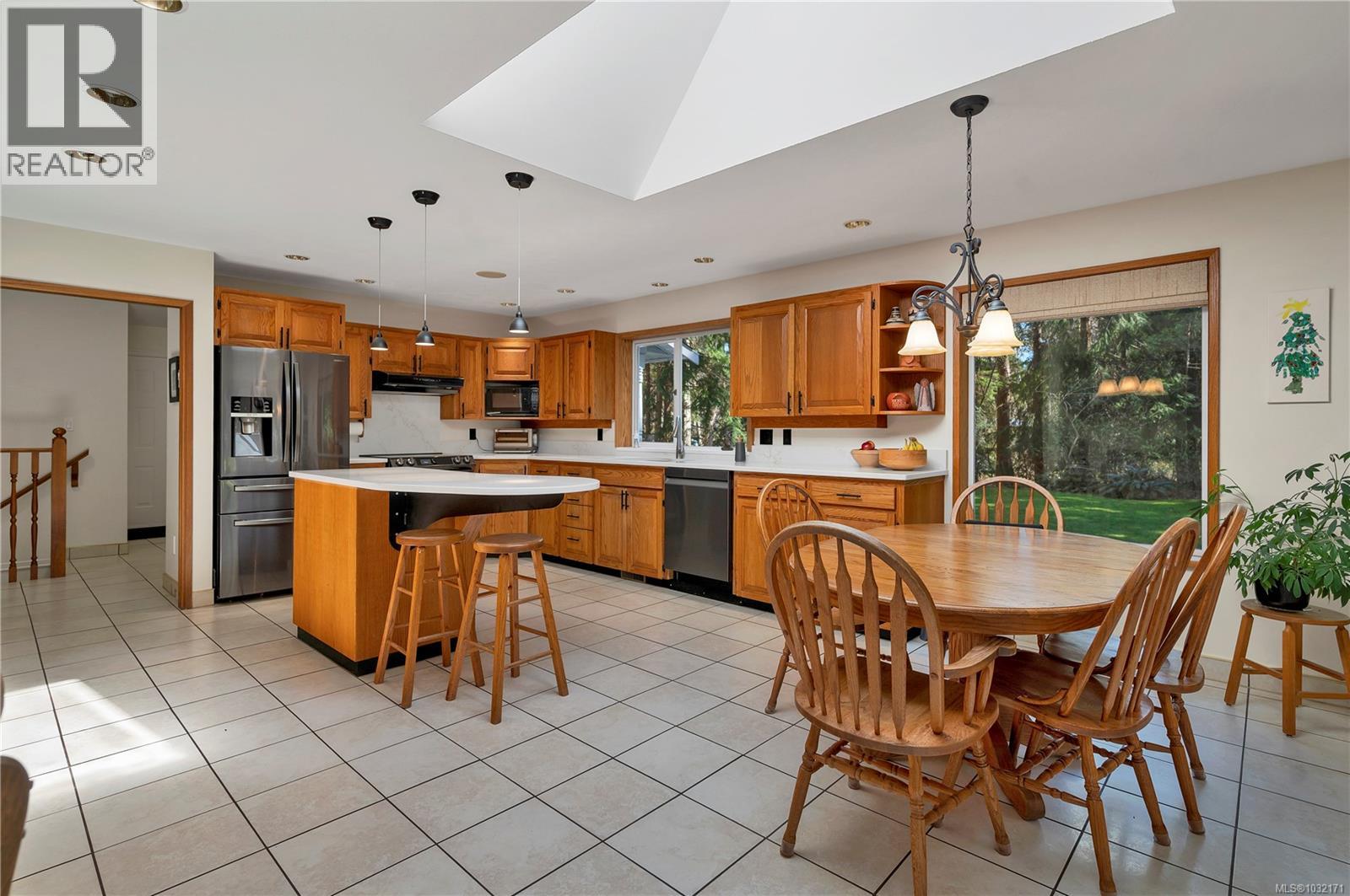 670 HOMEWOOD RD - 15