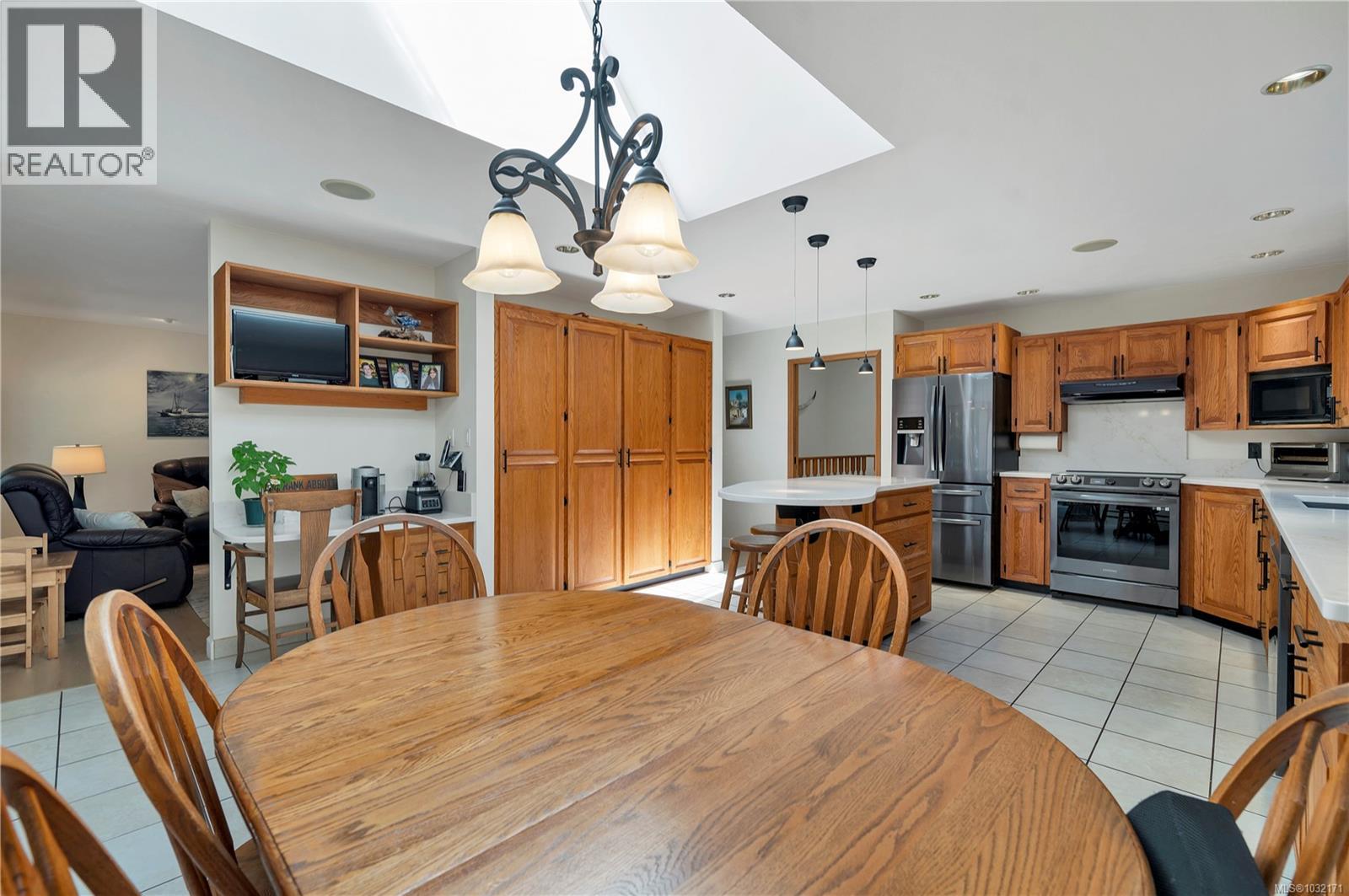 670 HOMEWOOD RD - 16