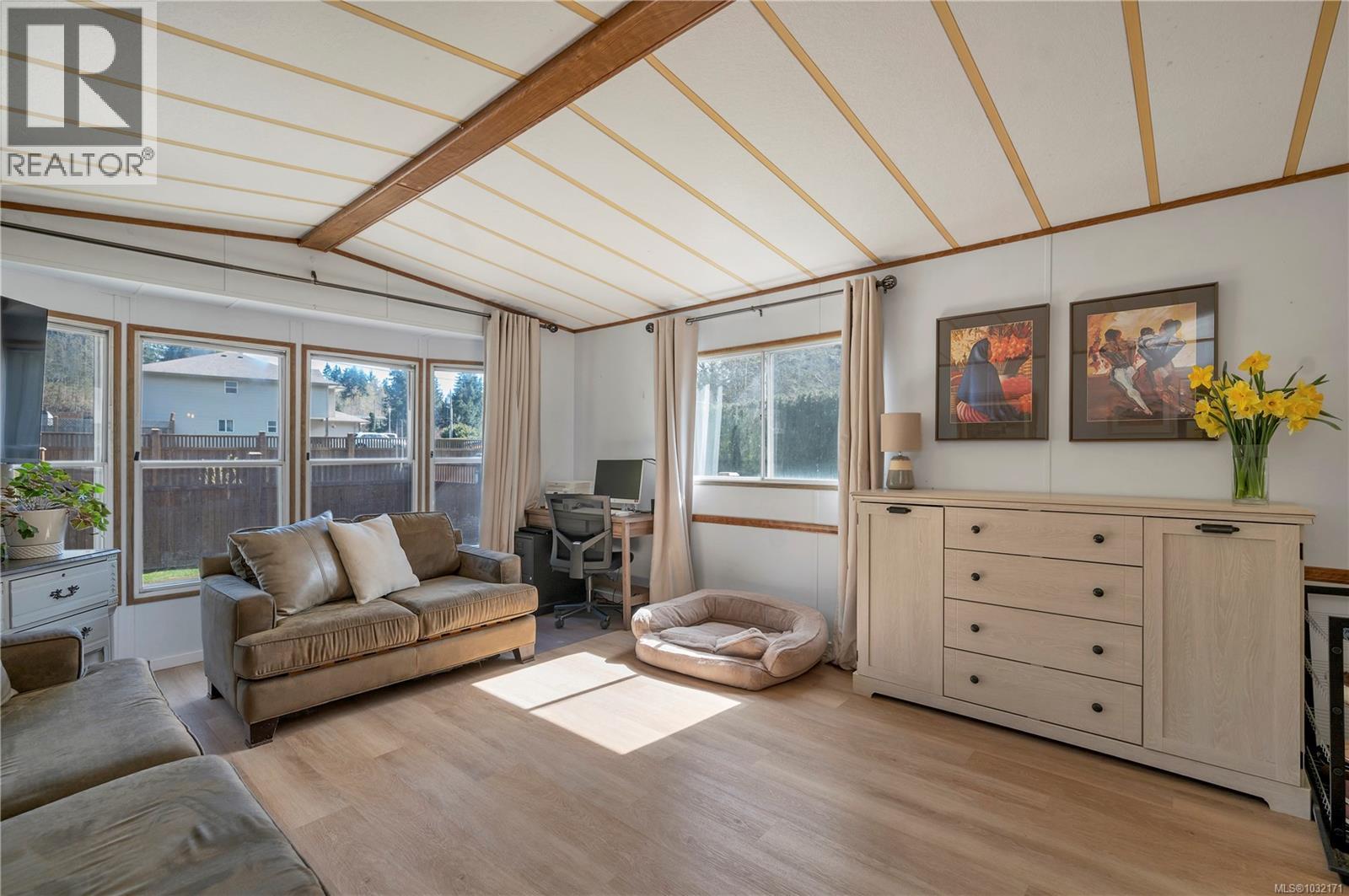 670 HOMEWOOD RD - 59