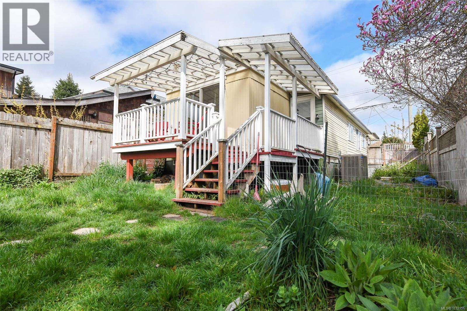2723 PENRITH AVE - 24