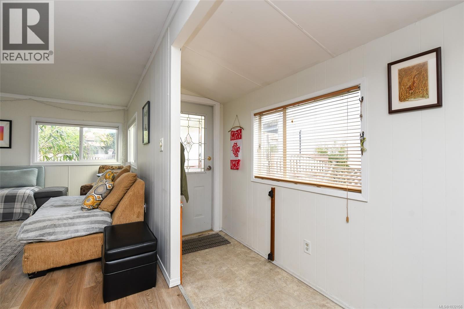 2723 PENRITH AVE - Image 3