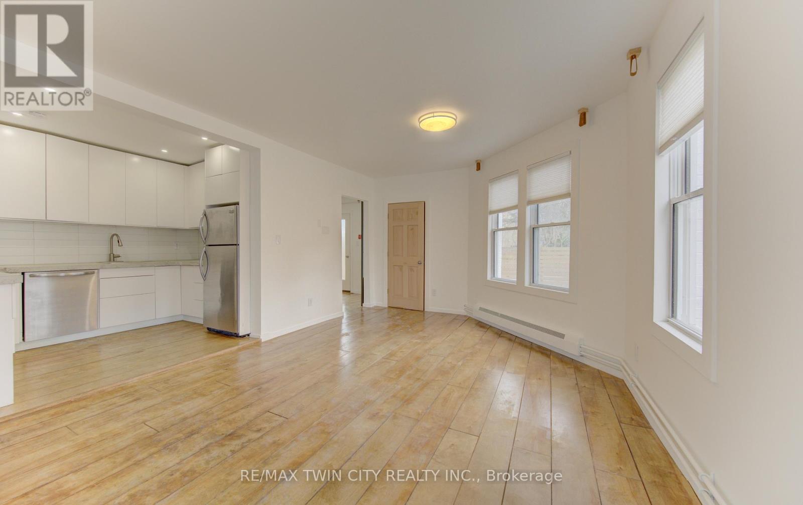 67 LOUISA STREET W - 14