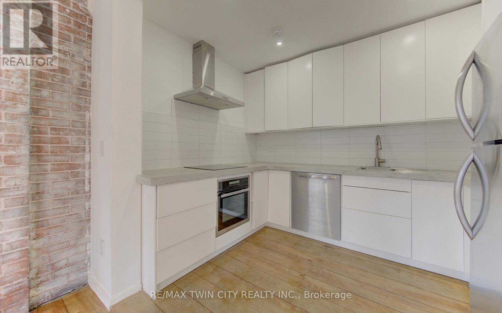 67 LOUISA STREET W - 15
