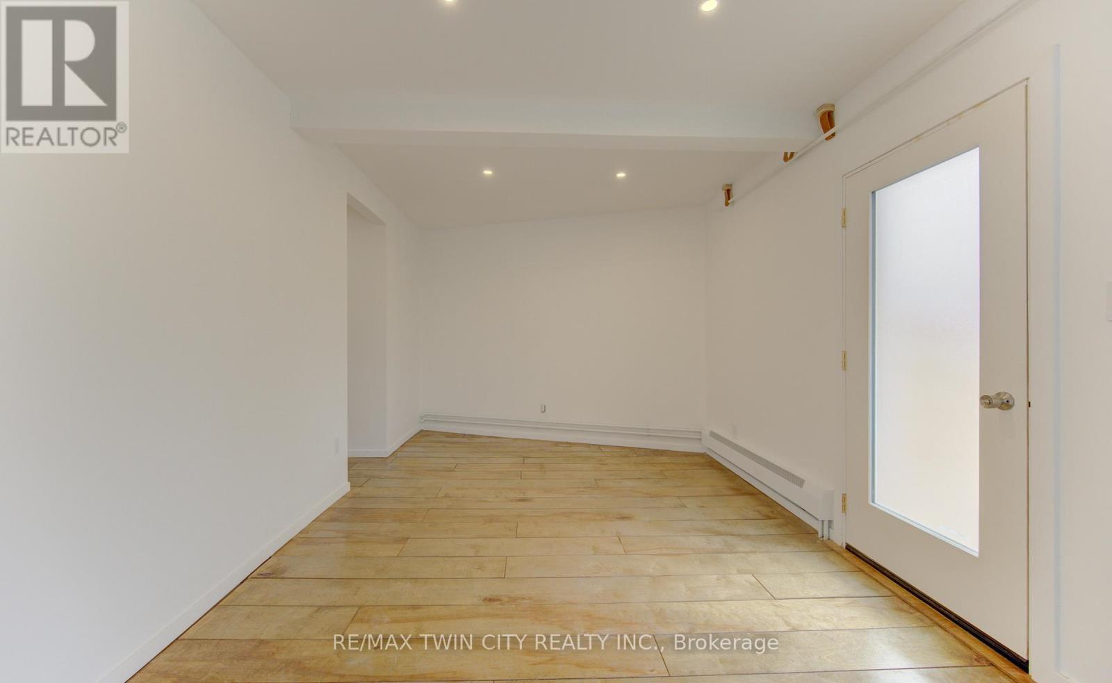 67 LOUISA STREET W - 16