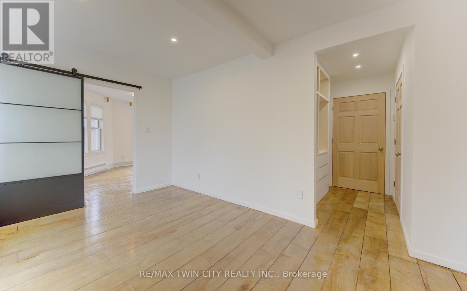 67 LOUISA STREET W - 17