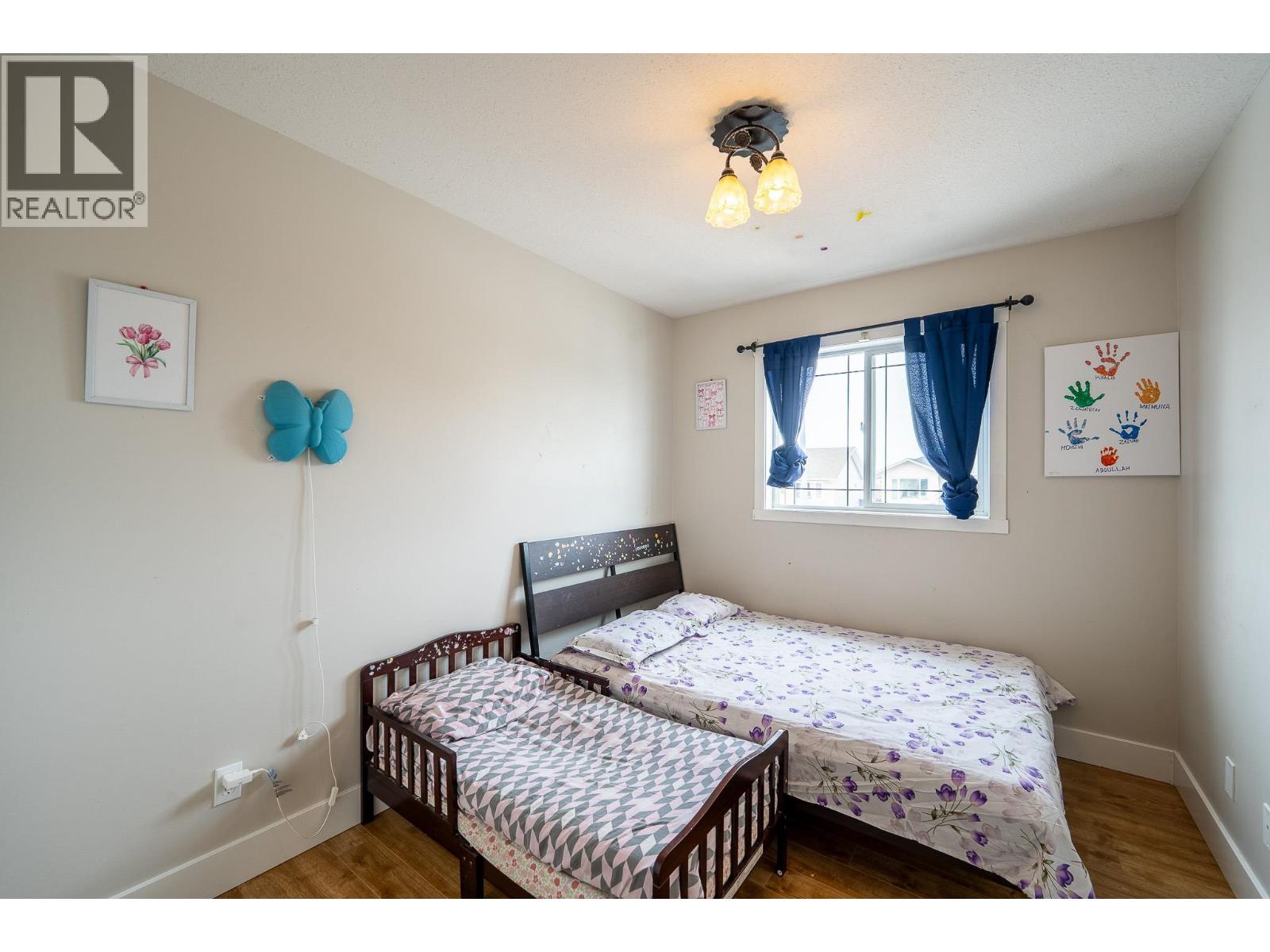 8727 113A AVENUE - 9