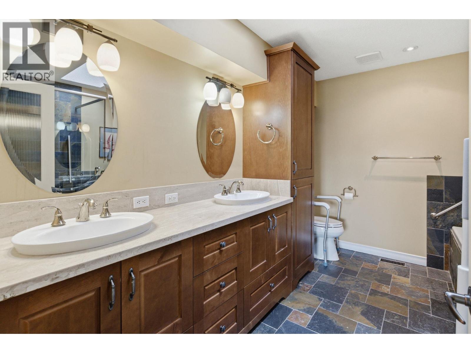 1201 Cameron Avenue Unit# 96 Lot# 96, Kelowna