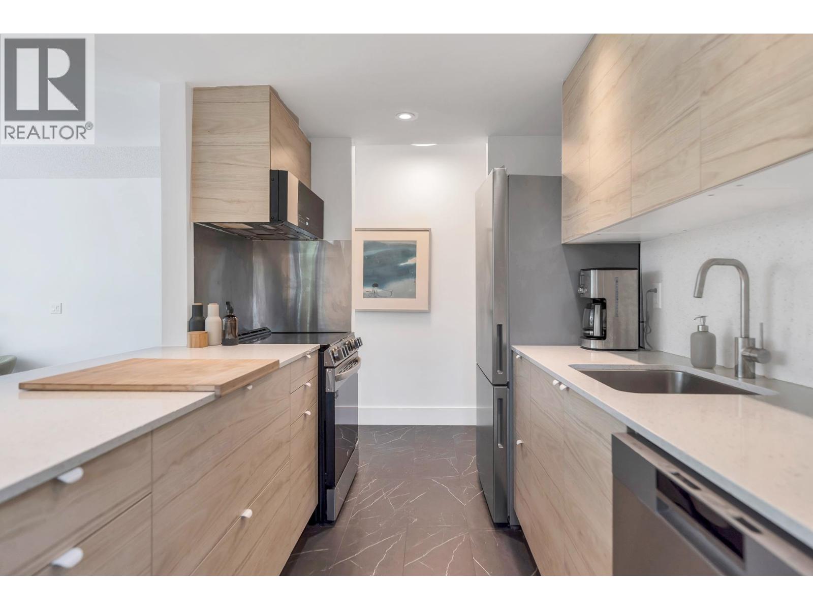 #111-1350 VIEW Crescent, Delta