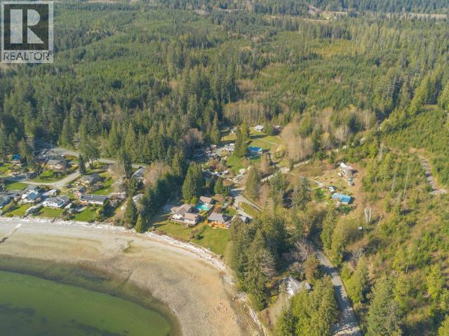 1819 ROBERTS ROAD - 43