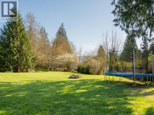 1819 ROBERTS ROAD - 52