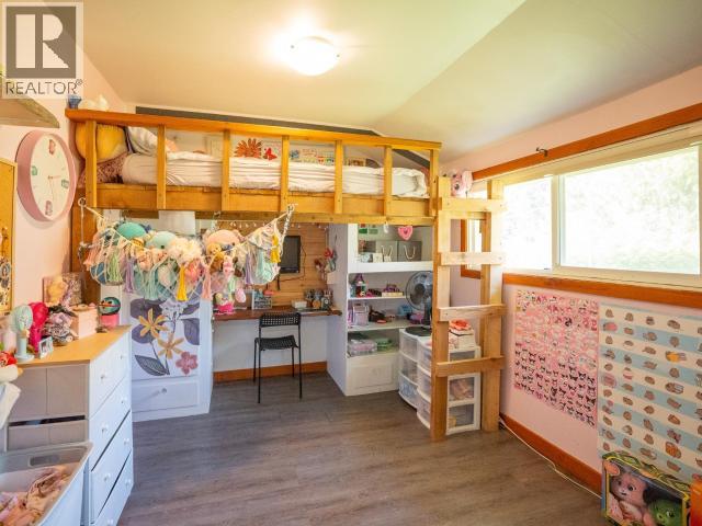 1819 ROBERTS ROAD - 15