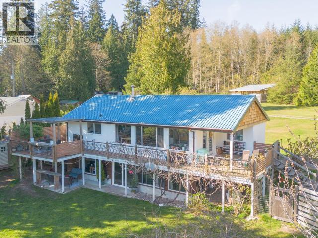 1819 ROBERTS ROAD - 2