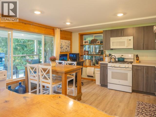 1819 ROBERTS ROAD - 22