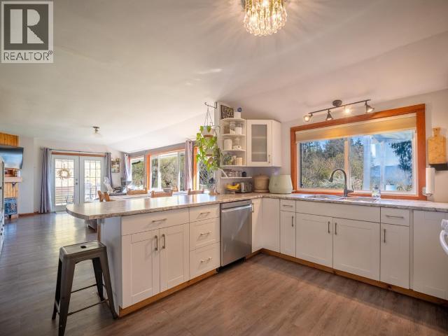 1819 ROBERTS ROAD - 3