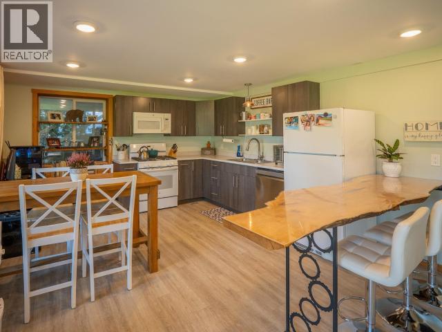 1819 ROBERTS ROAD - 19