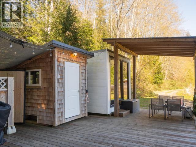 1819 ROBERTS ROAD - 75