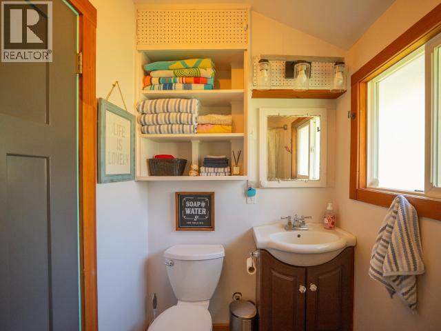 1819 ROBERTS ROAD - 16