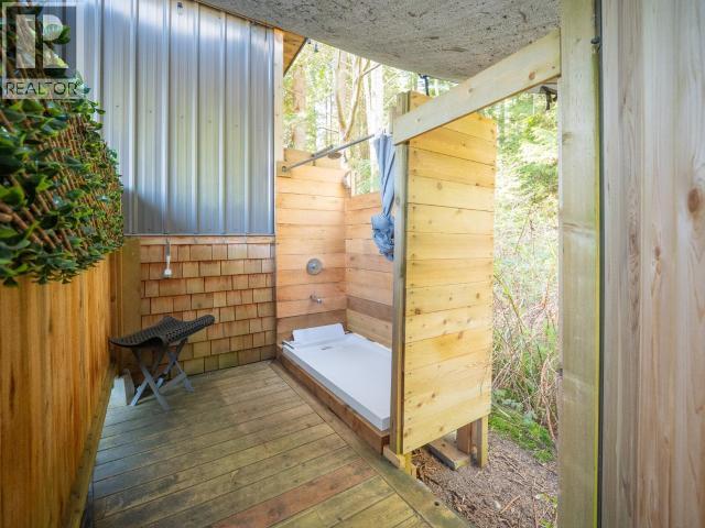 1819 ROBERTS ROAD - 79