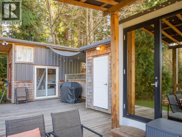 1819 ROBERTS ROAD - 74