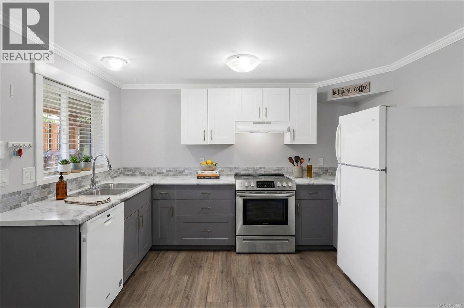 145 HIRST AVE - Image 2