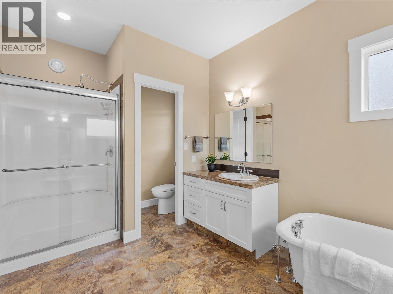 3550 Benvoulin Road, Kelowna