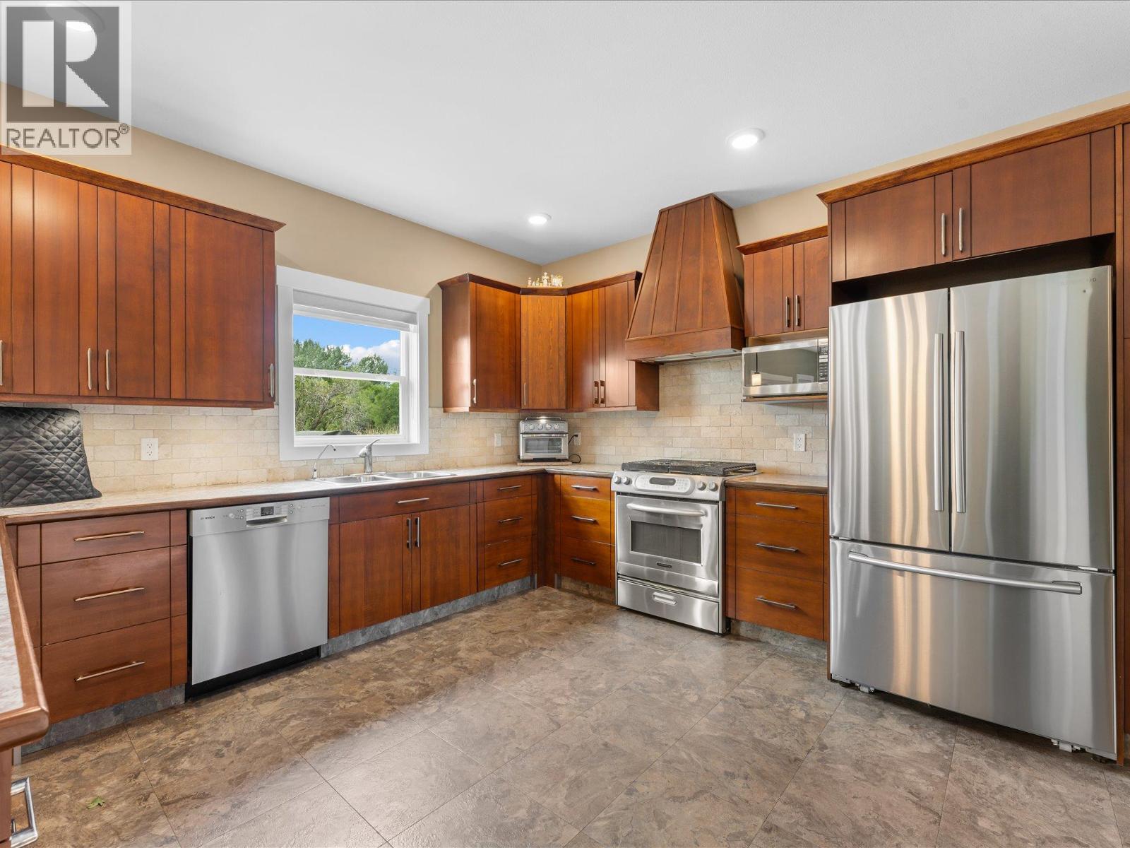 3550 Benvoulin Road, Kelowna