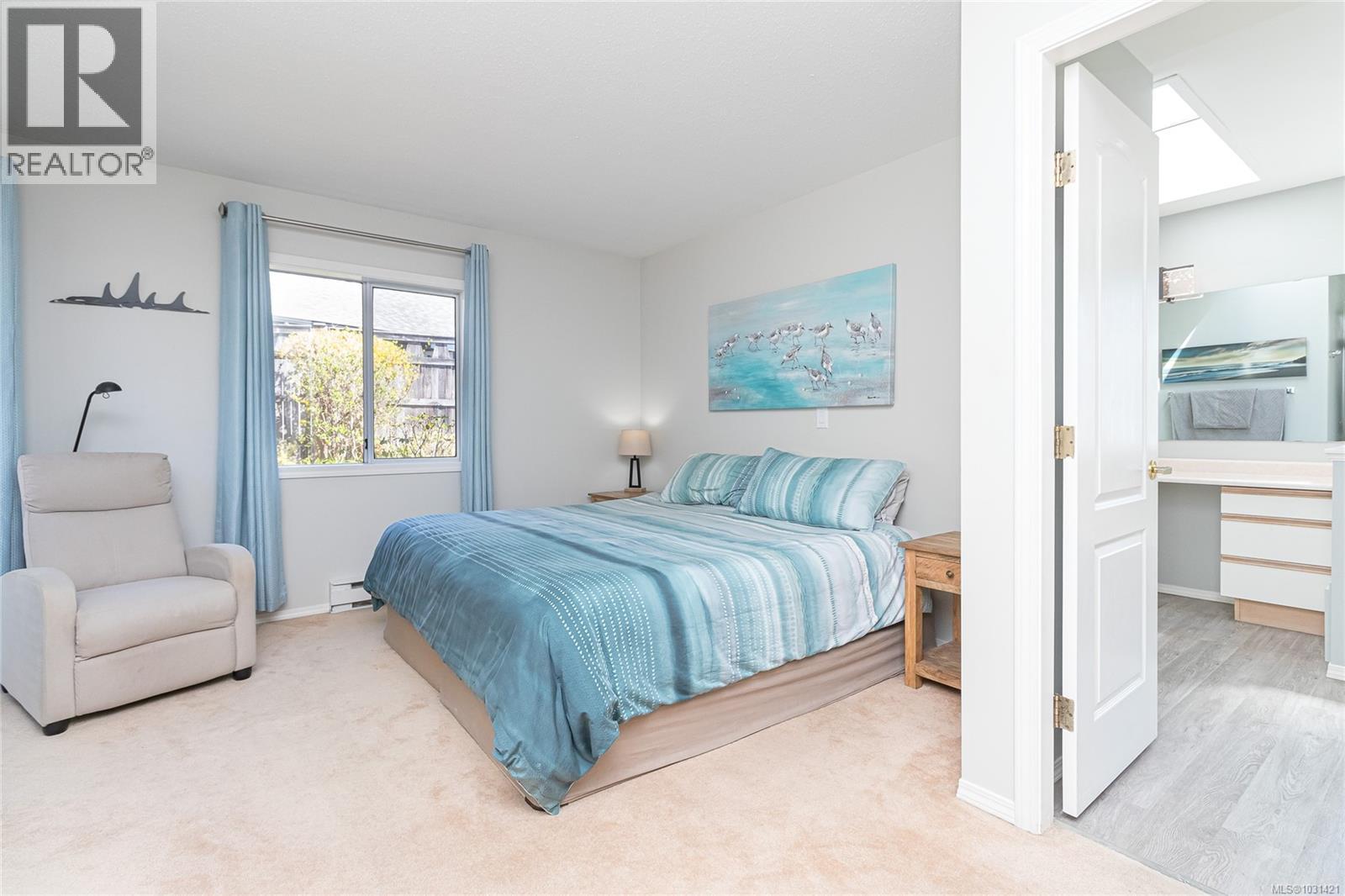 3699 ARBUTUS DR N - 10