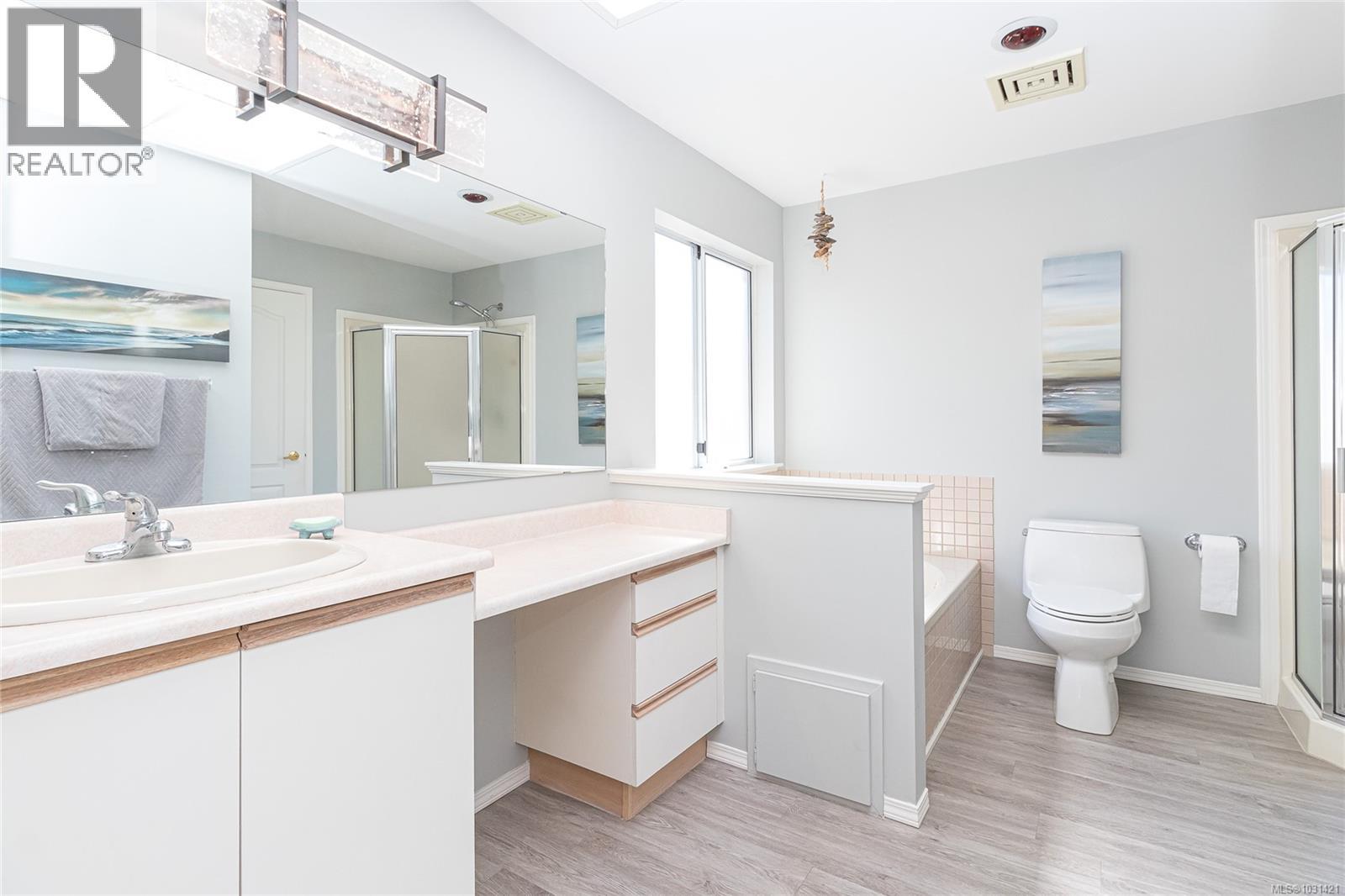 3699 ARBUTUS DR N - 14