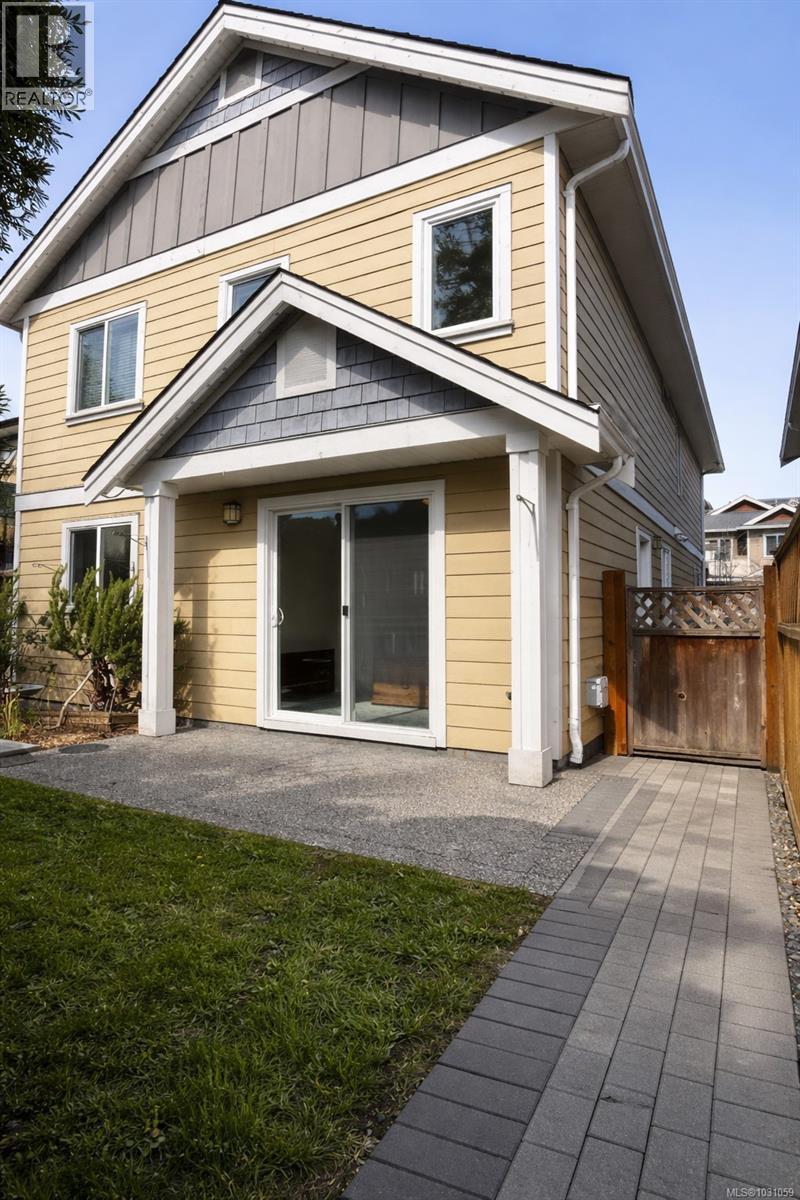  1221 Parkdale Creek Gardens, Langford