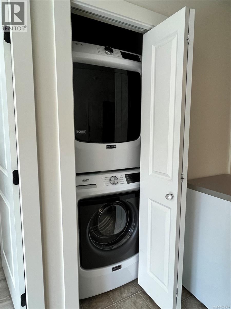  1221 Parkdale Creek Gardens, Langford