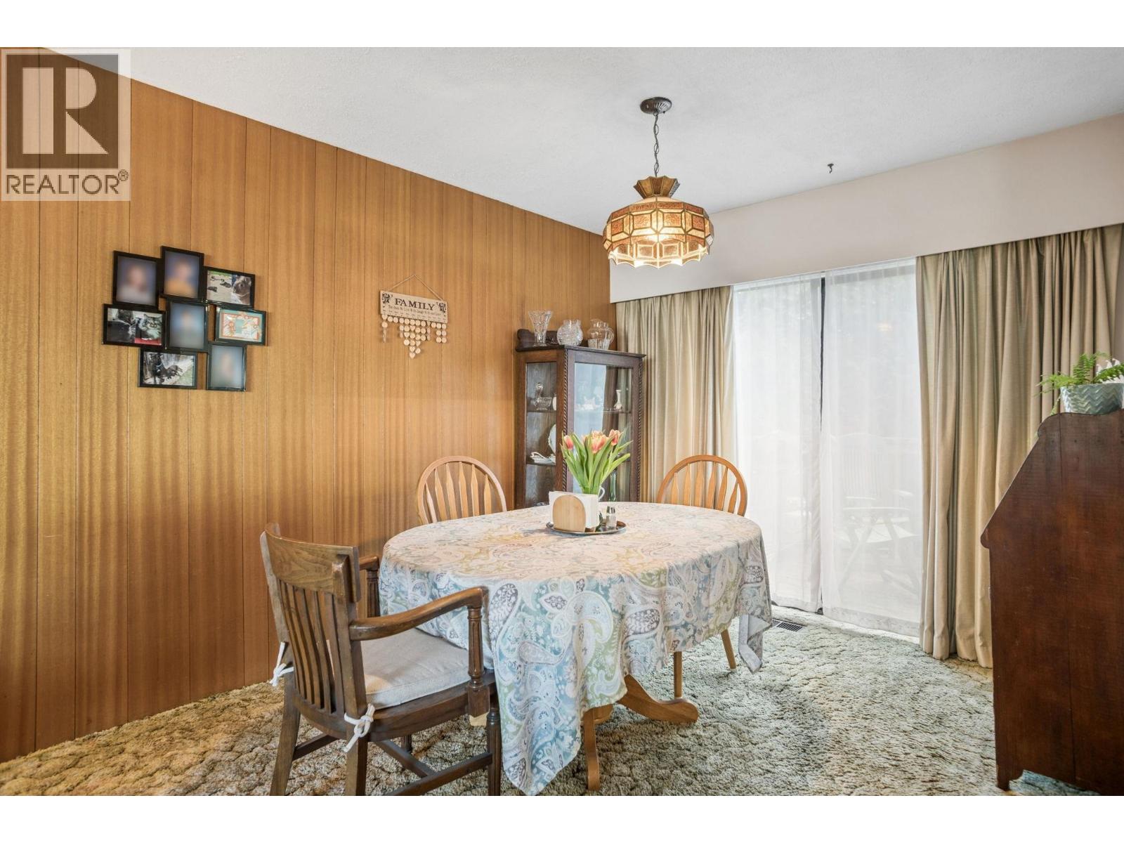 5392 MAPLE Crescent, Delta