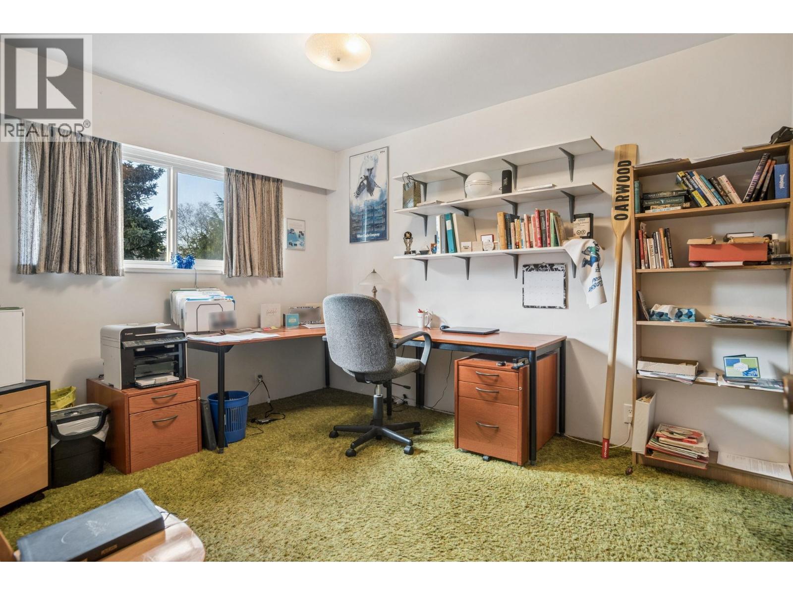 5392 MAPLE Crescent, Delta