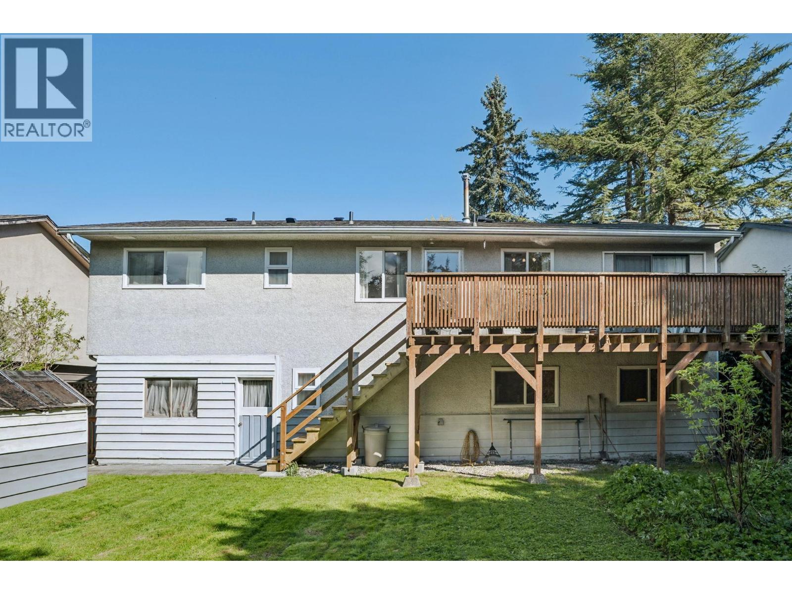 5392 MAPLE Crescent, Delta