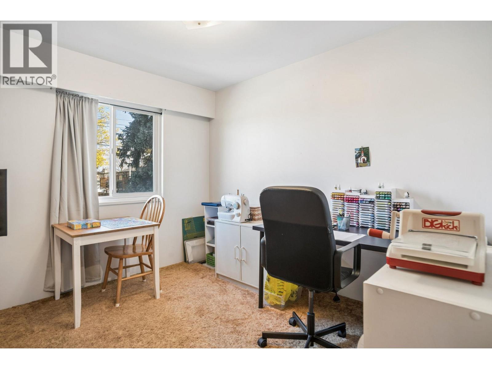 5392 MAPLE Crescent, Delta