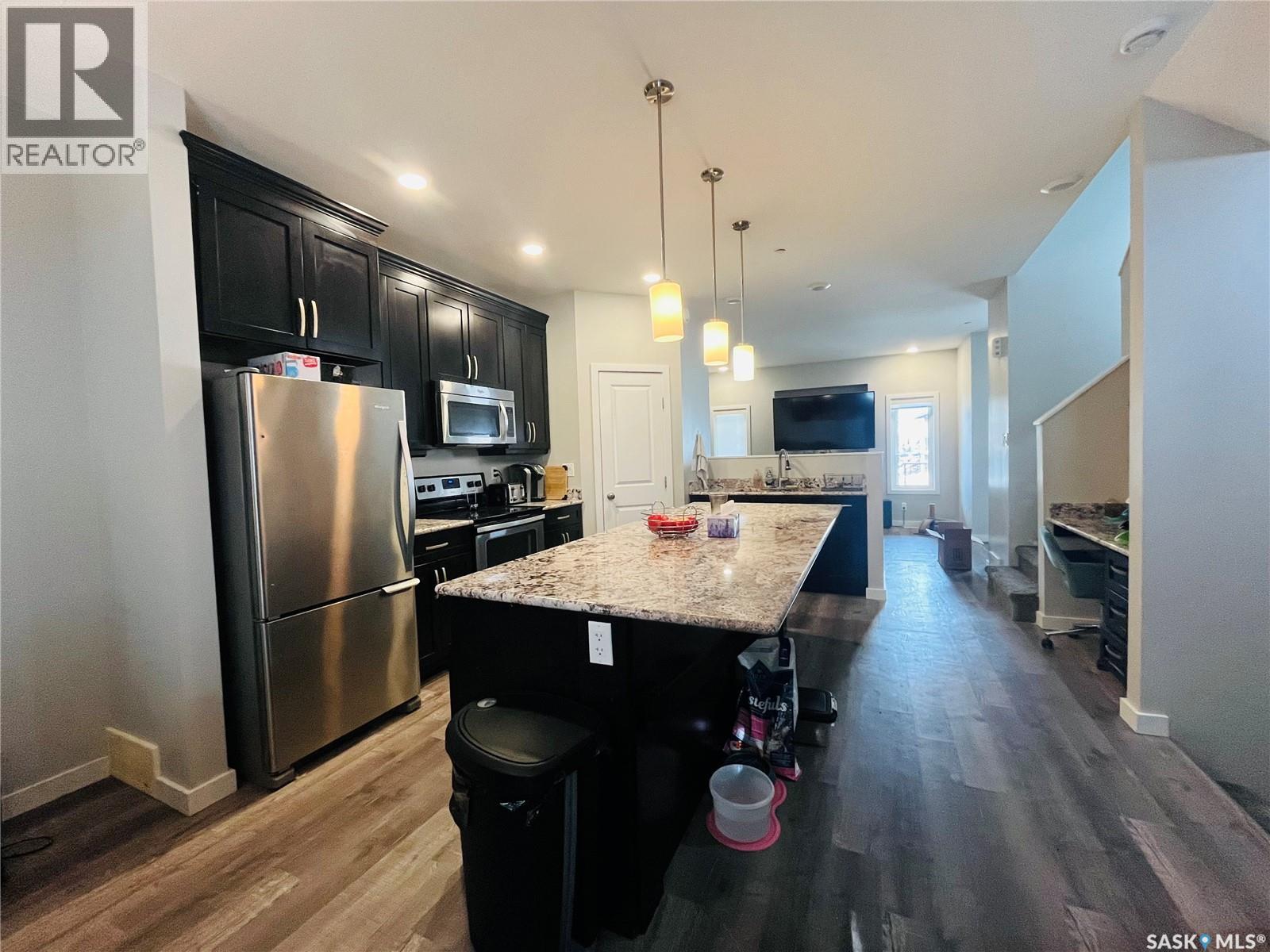 642 Glenridge AVENUE - photo 5