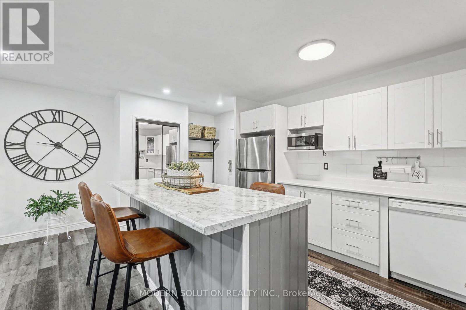 #308 563 MORNINGTON AVENUE - 10