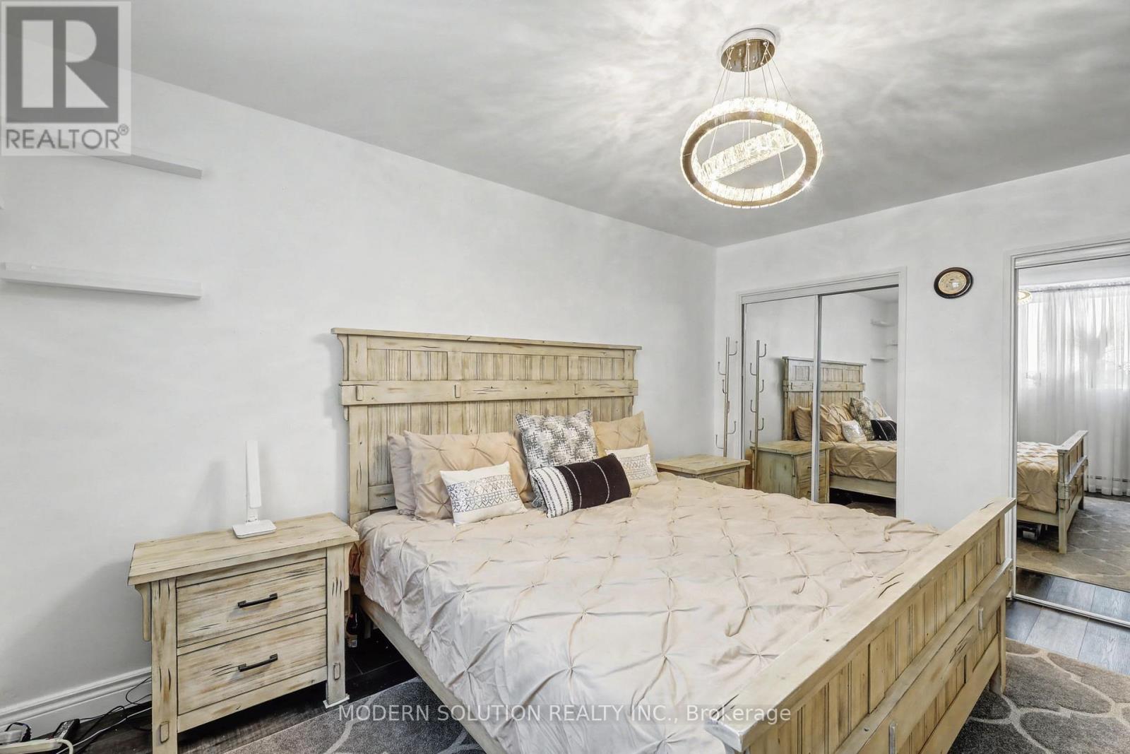 #308 563 MORNINGTON AVENUE - 13
