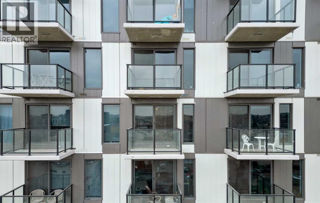 
          123 4 Street Northeast
            <br/>
            <span>Calgary</span>
            , 
            <span>AB</span>
             <span>T2E3S2</span>
         - Photo 31