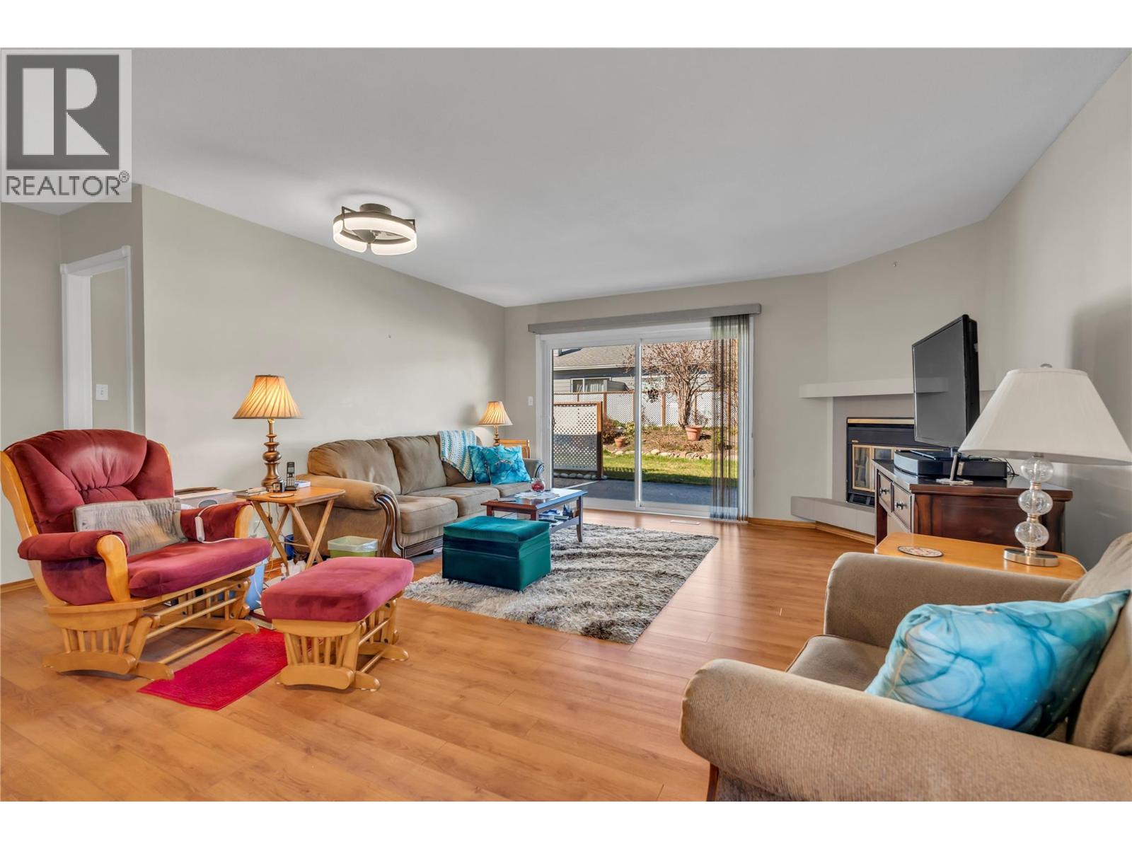 #15 11121 Scott Street - 19