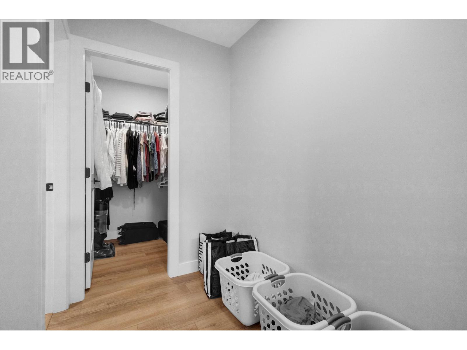 #707 4274 22ND AVENUE - 15