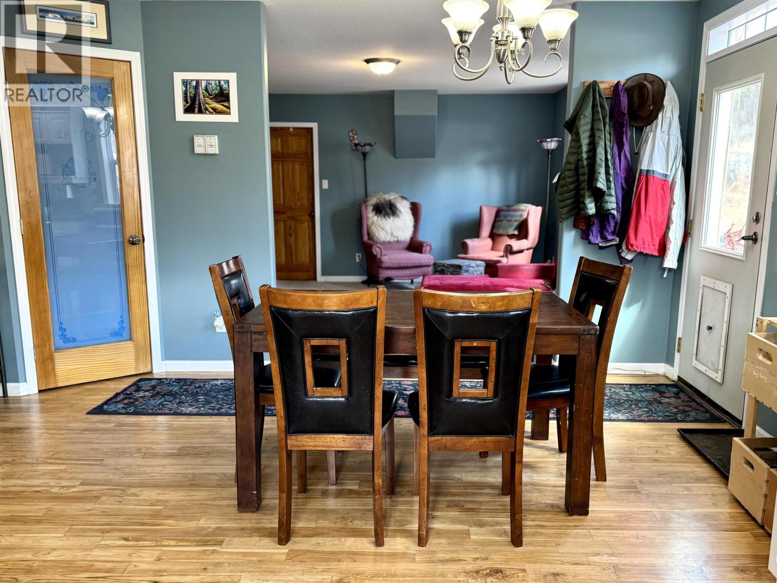 7898 FIR ROAD - 18