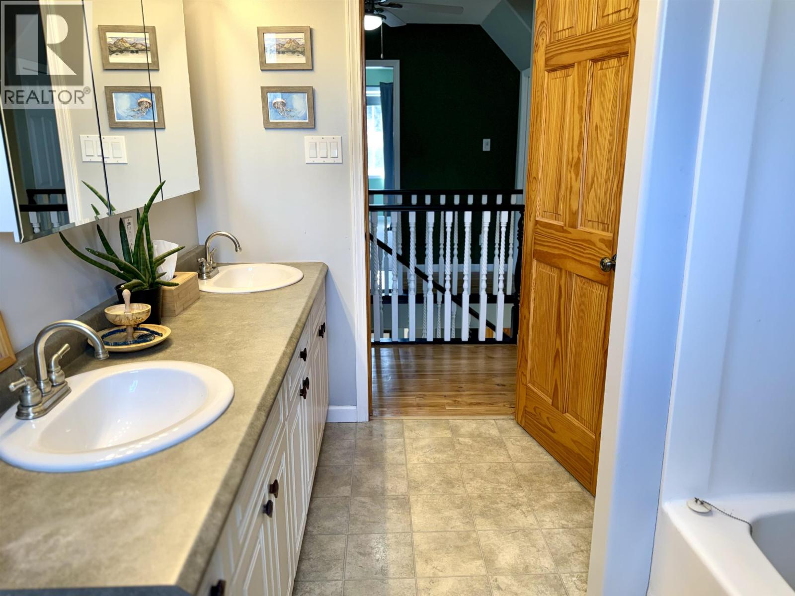 7898 FIR ROAD - 32