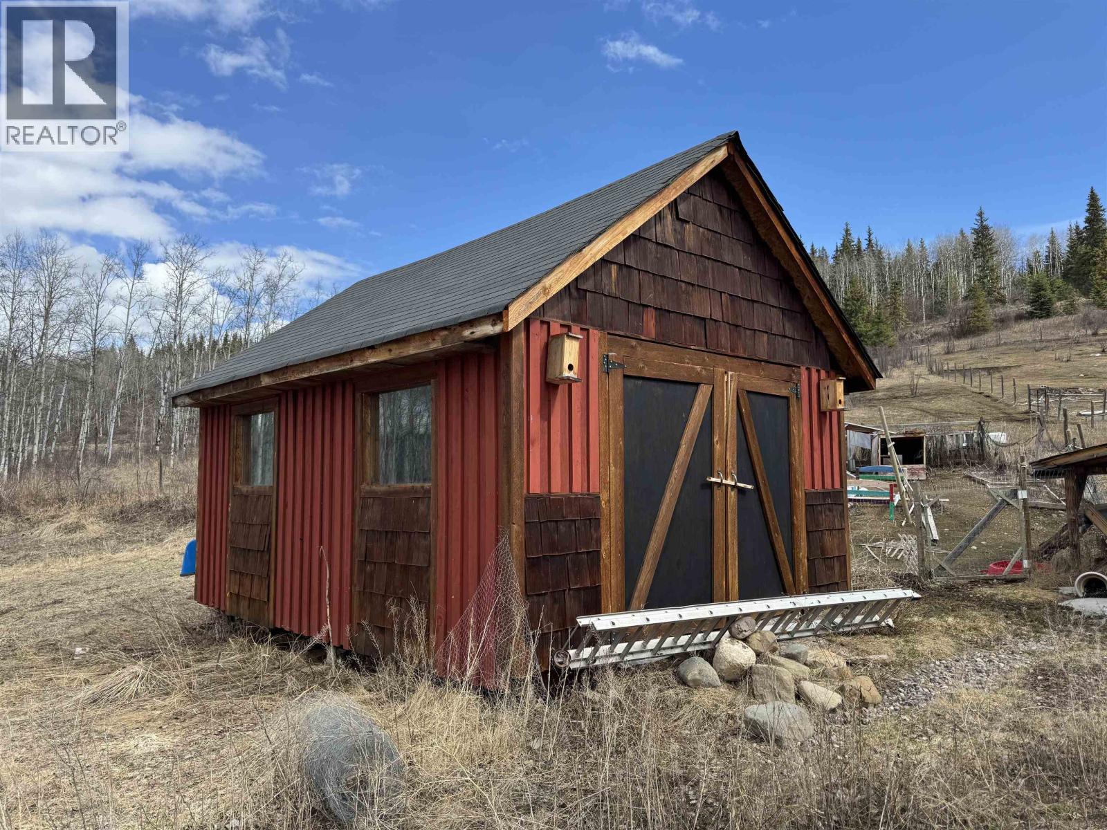 7898 FIR ROAD - 35